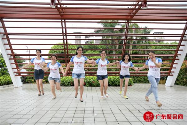 广州经贸学校某班相识20周年